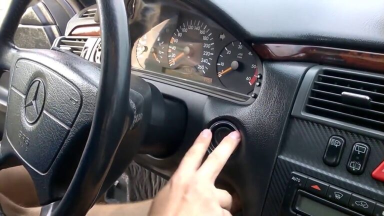 Замена электронного замка зажигания Mercedes